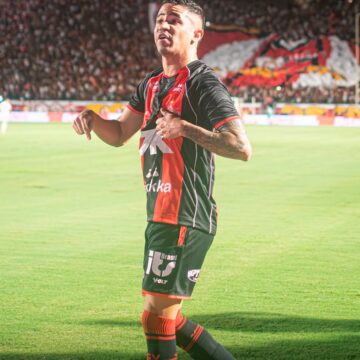 Ganhou o melhor Rubro-Negro: Vitória vence por 2×0 e elimina o Flamengo na Copa do Brasil