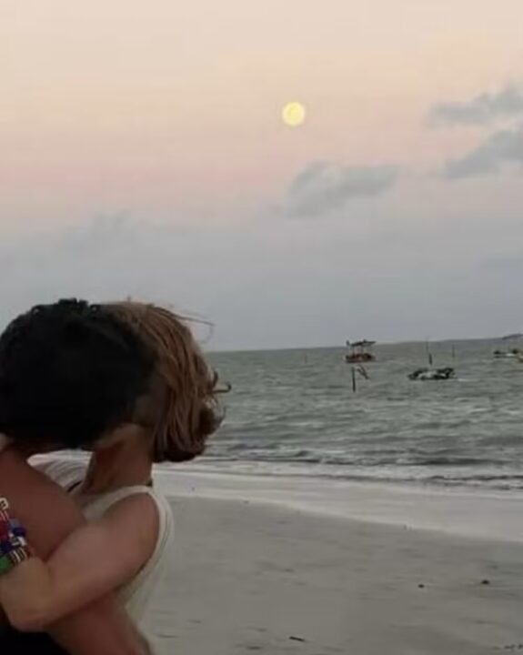 Mariana Ximenes assume novo romance e diz: “Estou feliz e com o coração preenchido”