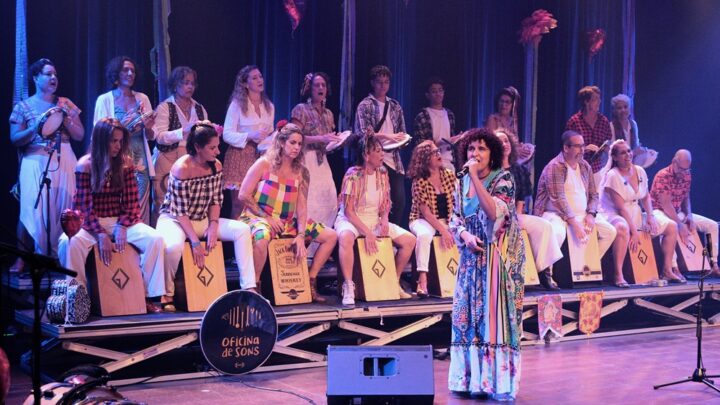 Oficina de Sons leva música nordestina e batucada para o Arraiá da Prefs com show gratuito no Pelourinho