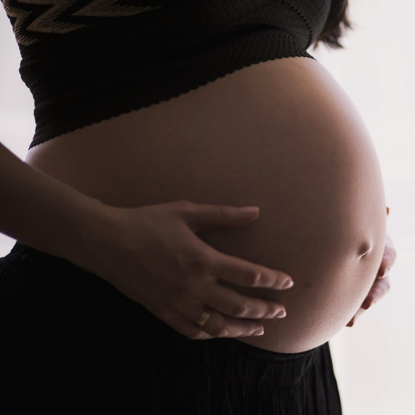 IBGE aponta queda na fecundidade da Bahia impulsionada por gestantes mais velhas e com menos filhos