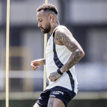 Edema na panturrilha de Neymar liga alerta na seleção brasileira e altera plano de treinos
