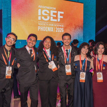 Estudante baiano é premiado em maior feira científica do mundo com projeto sobre café