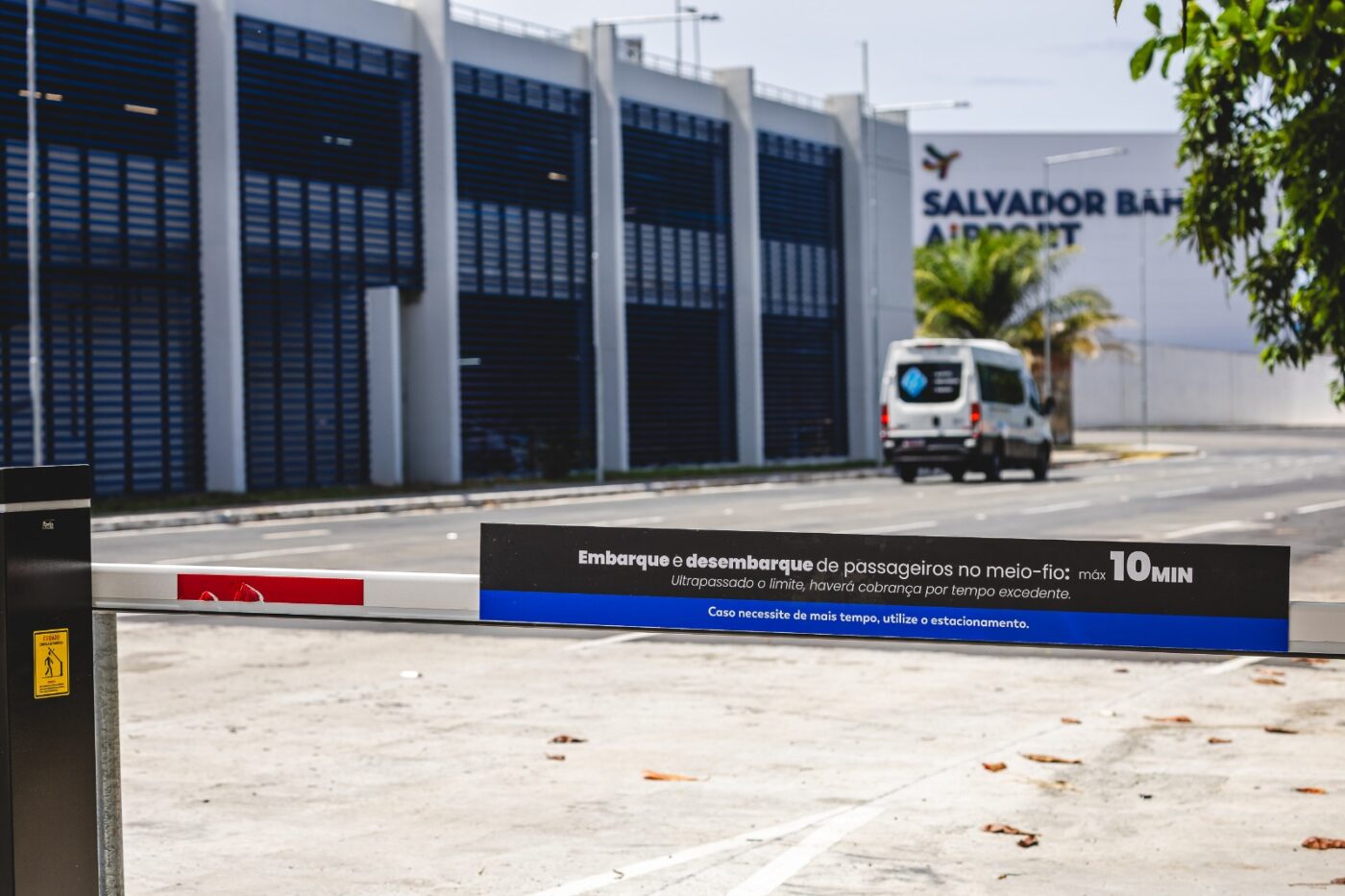 Aeroporto de Salvador defende Kiss & Fly após polêmica e divulga dados de uso do serviço