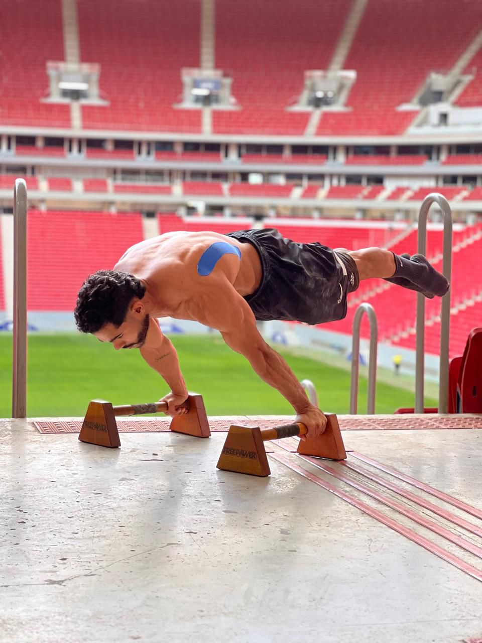 Baiano vence campeonato nacional de calistenia e garante vaga para mundial na Itália
