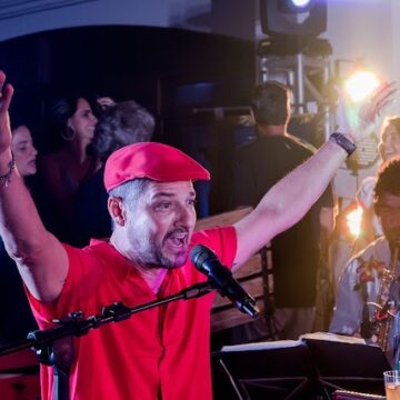 Marcelo Serrado volta a Salvador com roda de samba no Rio Vermelho