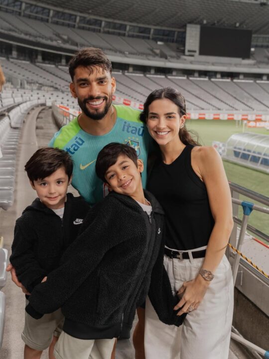 Lucas Paquetá ganha homenagem da esposa após se apresentar para a Copa: ‘Merece sorrir assim’