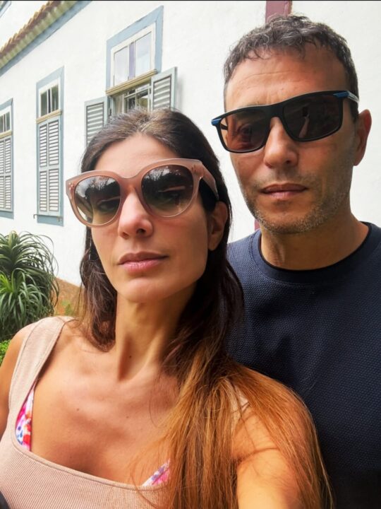 André Rizek completa 51 anos e ganha declaração romântica de Andréia Sadi: “Homem íntegro e parceiro”
