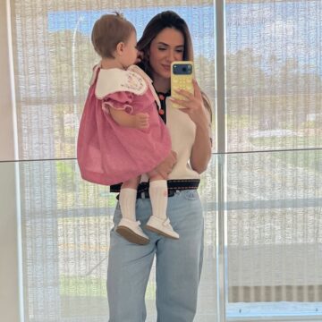 Tá crescendo! Filha de Luan Santana, Serena rouba a cena ao surgir enorme no colo da mãe Jade Magalhães