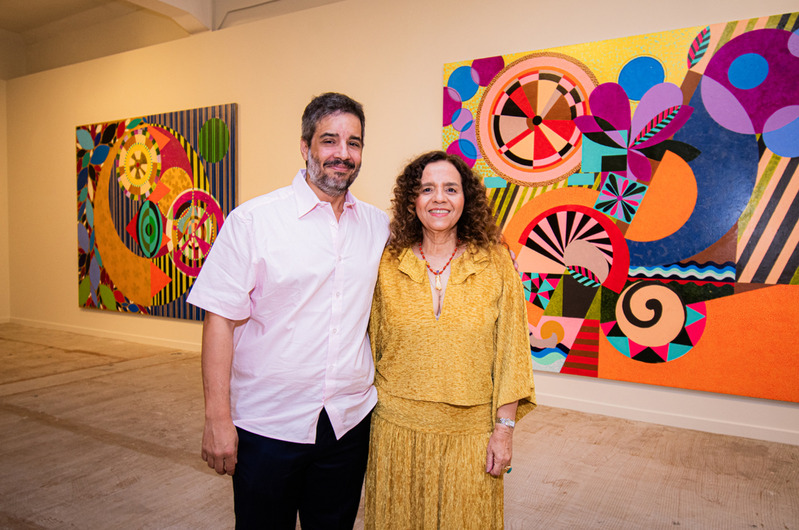 Exposição de Beatriz Milhazes no MAB recebe mais de 20 mil visitantes