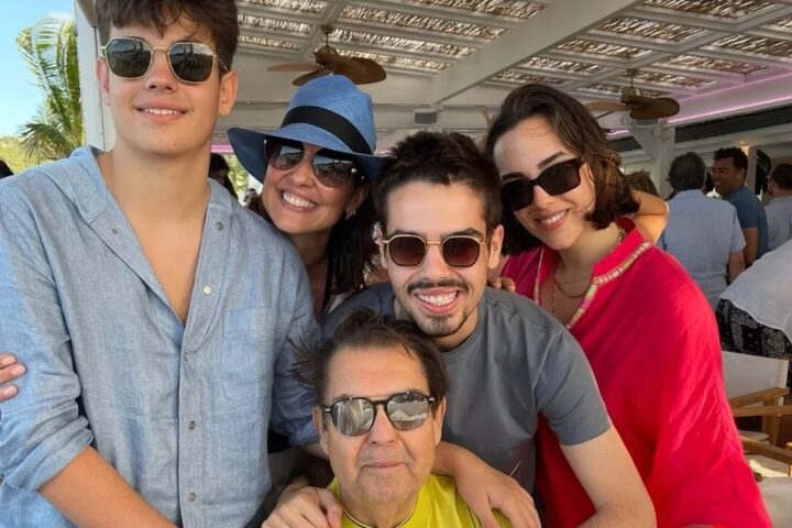 Faustão completa 76 anos e ganha homenagem da esposa: ‘Forte e resiliente’