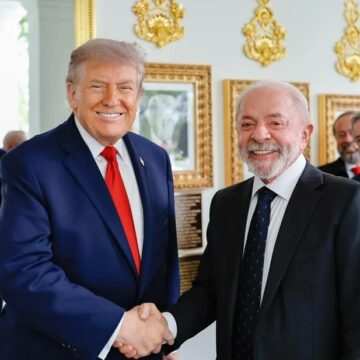 ‘Muito produtiva’, diz Trump sobre reunião com Lula