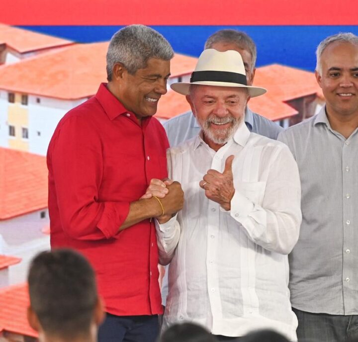 ‘Nas eleições é fundamental que o voto seja baseado na verdade, em pessoas reais’, diz Lula ao falar sobre IA em evento na BA