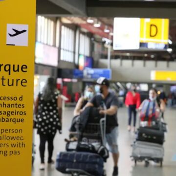 União Europeia barrou quase três mil brasileiros em 2025
