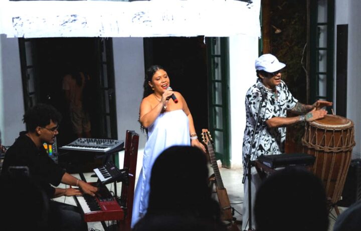 Show “Jangada” combina ancestralidade, jazz e música eletrônica no Teatro Gamboa