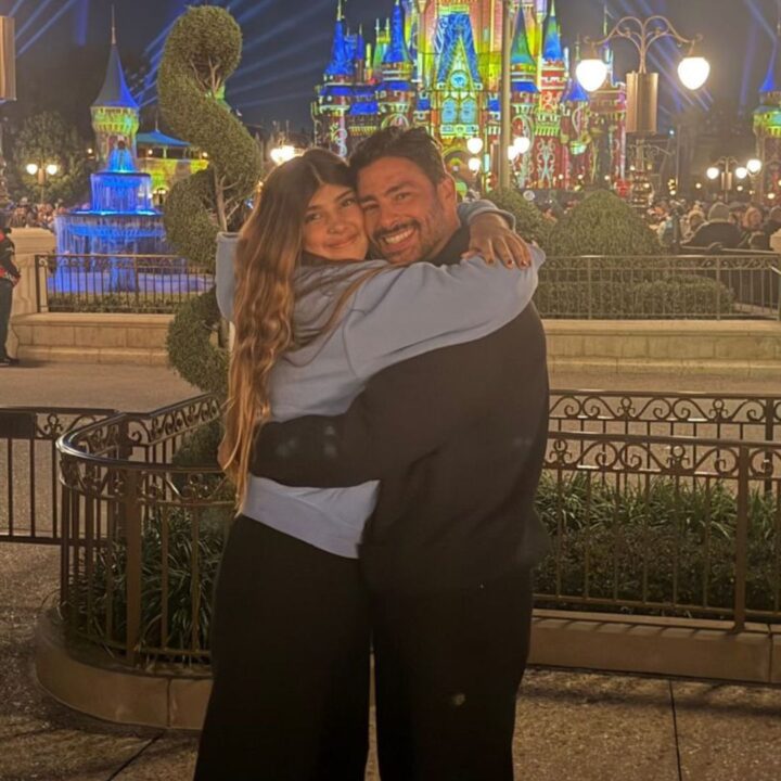 Cauã Reymond completa 46 anos e ganha homenagem da filha, Sofia: ‘melhor pai do mundo inteiro’