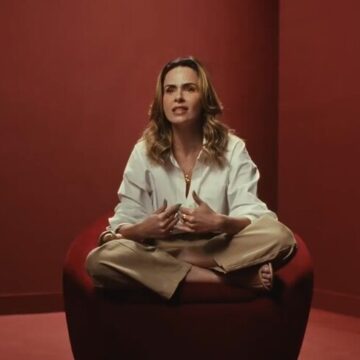 Ana Paula Renault desabafa em depoimento na novela ‘Quem Ama Cuida’: “Sou minha própria mãe”