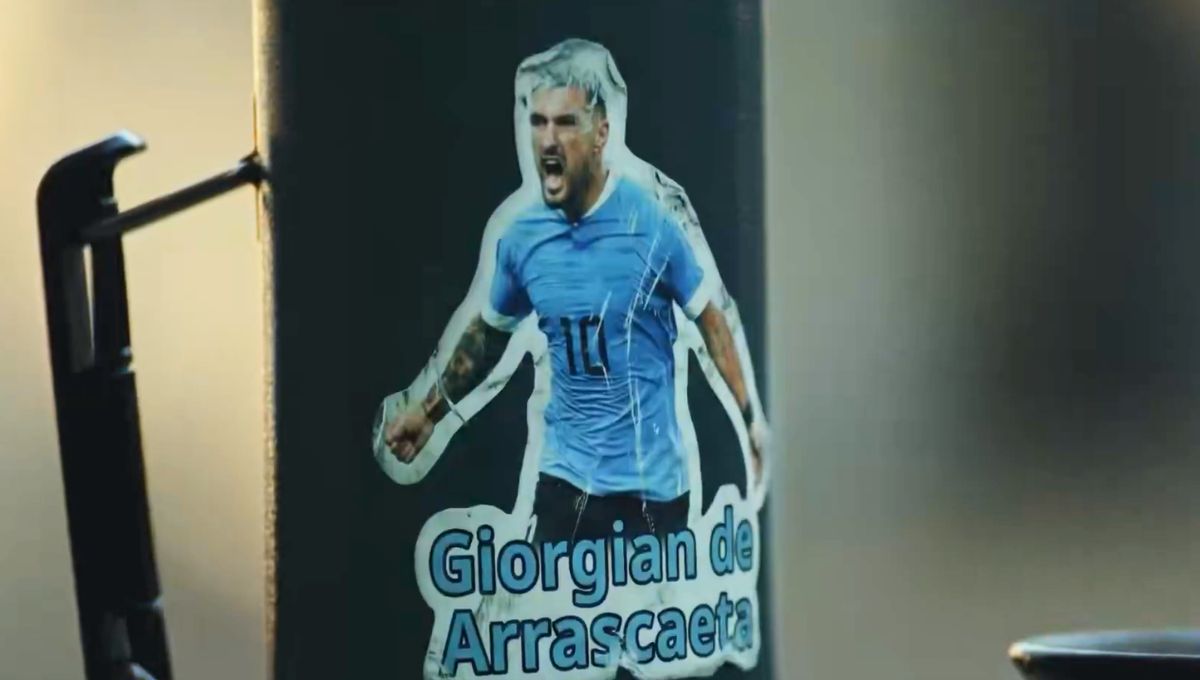 VÍDEO: Uruguai divulga convocados ao som de rock e leva 7 nomes do futebol brasileiro