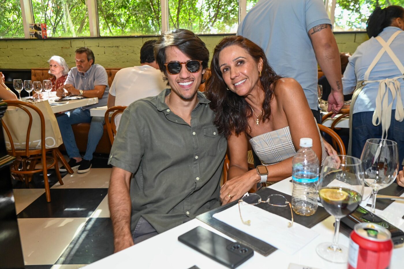 Matheus Frugoni e Fernanda Gomes