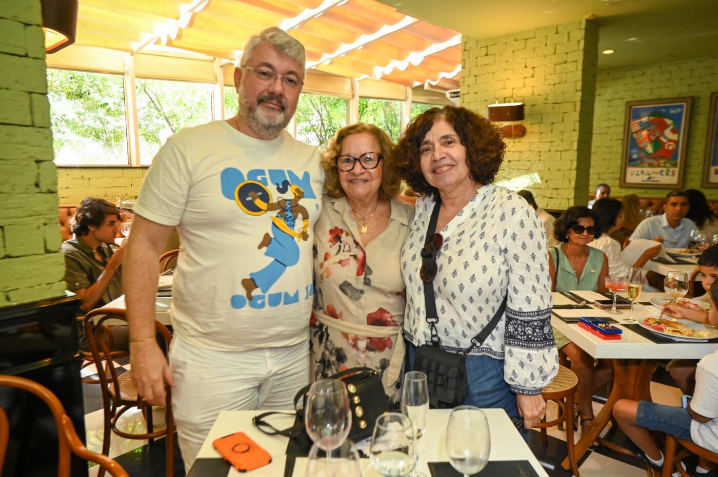Noé Amparo, Maria Helia e Elma Amparo