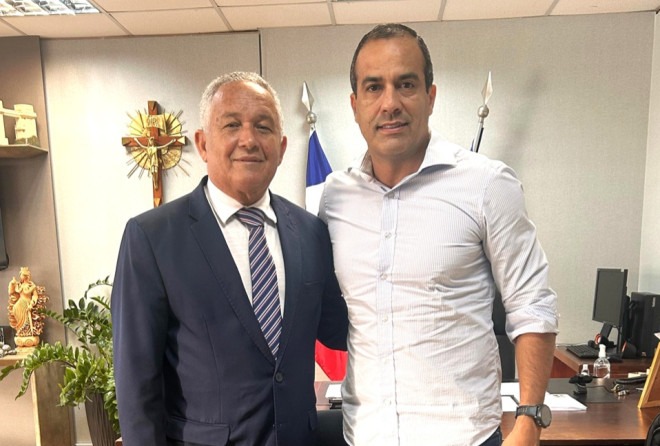 Bruno Reis sanciona lei que cria política de conscientização sobre epilepsia em Salvador