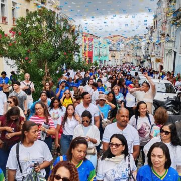 Caminhada inaugura ‘Caminho de Antônio’, nova rota de peregrinação religiosa em Salvador