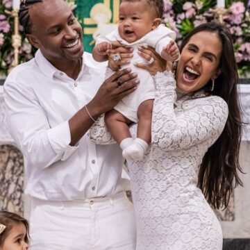 Carol Peixinho e Thiaguinho celebram batizado do filho no Rio; veja fotos
