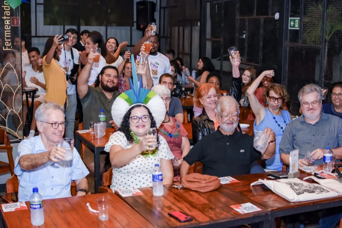 Cervejaria no Rio Vermelho recebe festival internacional de ciência para debater tecnologia e saúde