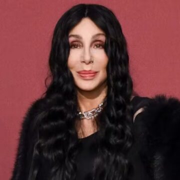 Ícone da cultura pop, Cher completa 80 anos nesta quarta-feira