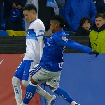 Cruzeiro empata com Universidad Católica e segura vice-liderança na Libertadores; veja lances