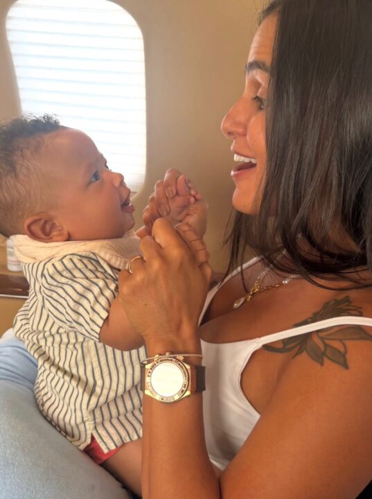 Carol Peixinho celebra primeiro Dia das Mães com declaração emocionante para o filho Bento