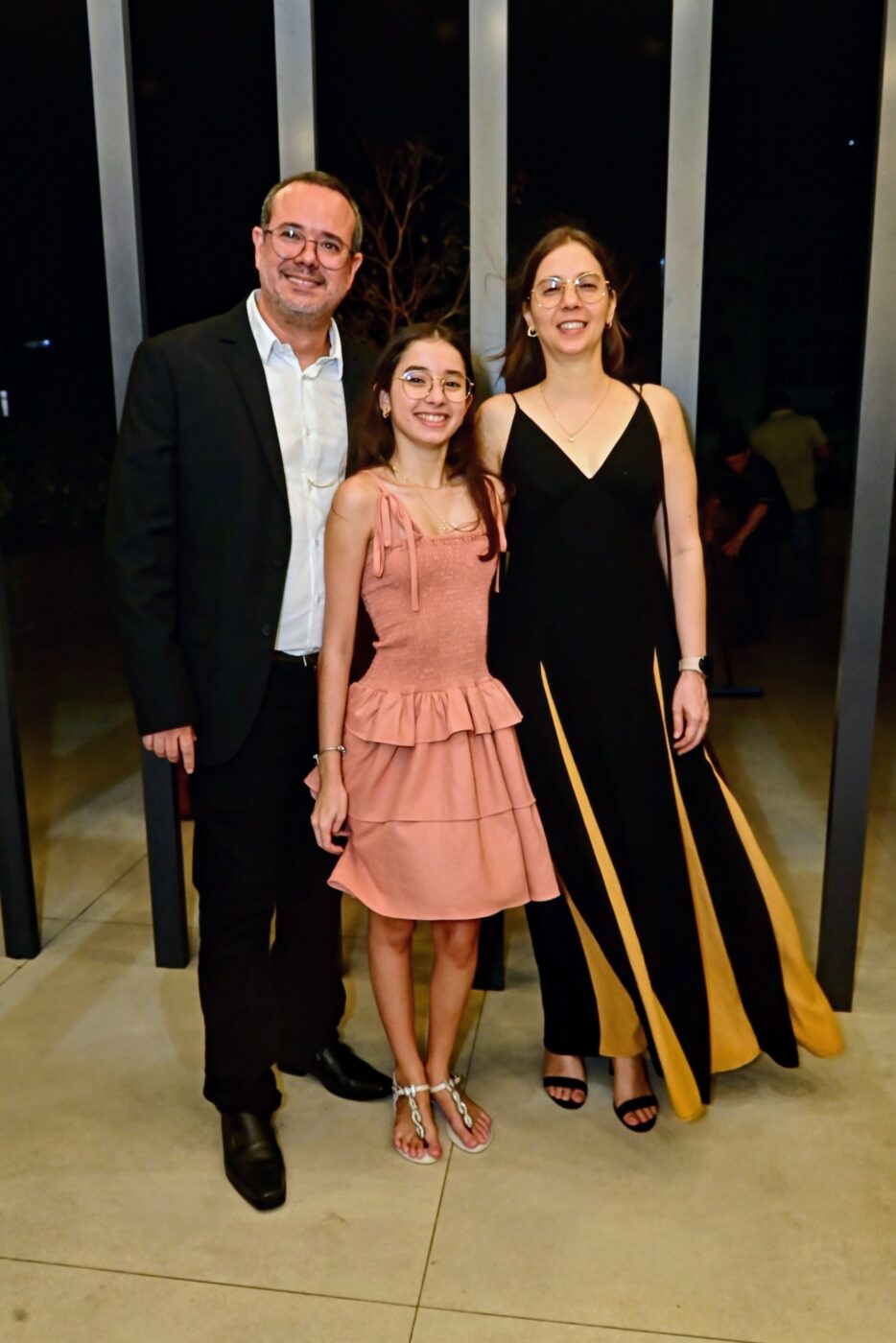Allan, Maria Eduarda e Fernanda Cunha