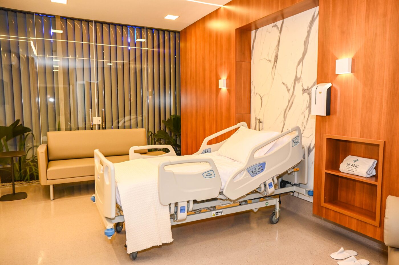 Blanc Hospital 