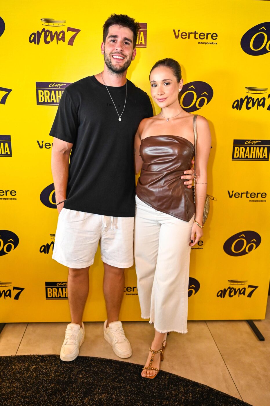 Renan Zampieri e Mariana Morgan
