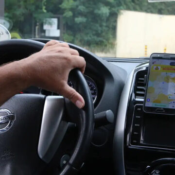 Saiba detalhes do programa que vai ajudar motoristas de aplicativos e taxistas a comprarem veículos novos