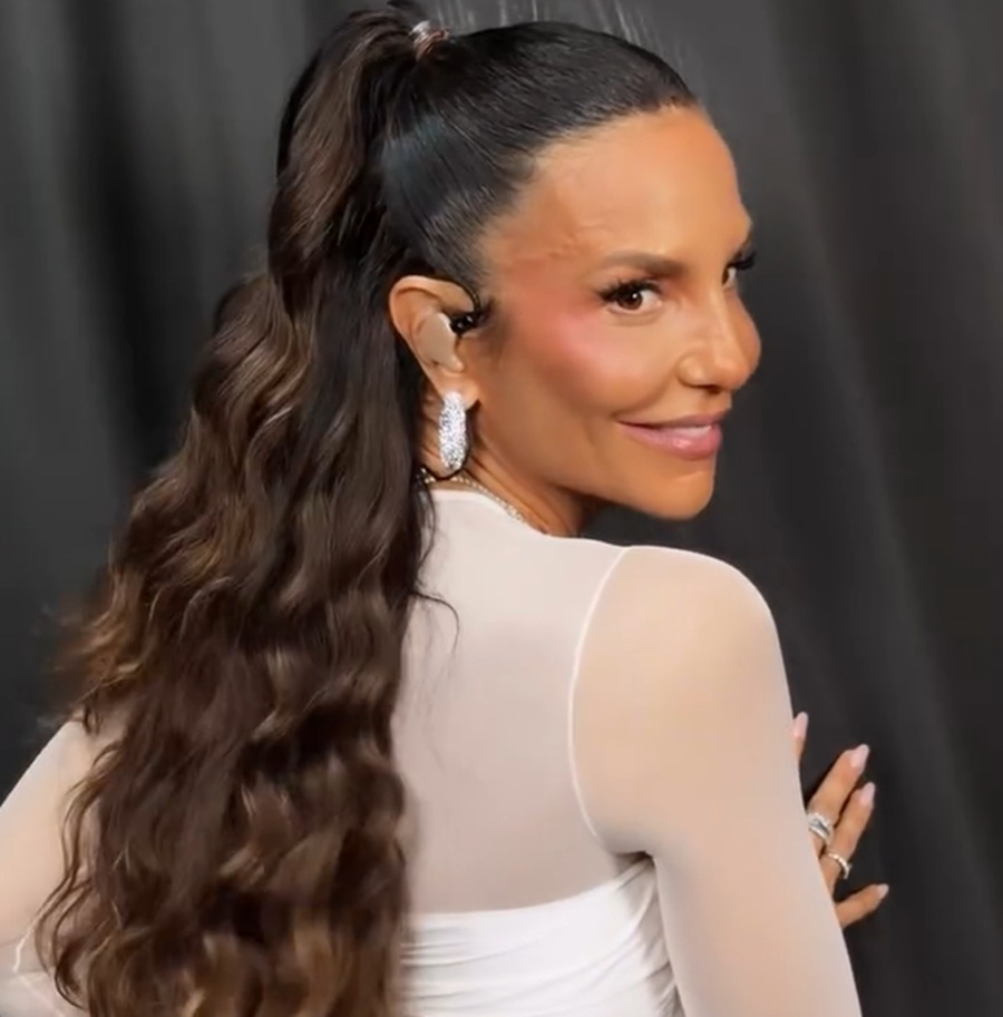 ‘Ela tem a senha’: Ivete Sangalo deslumbra com vídeo artístico na Bahia; veja