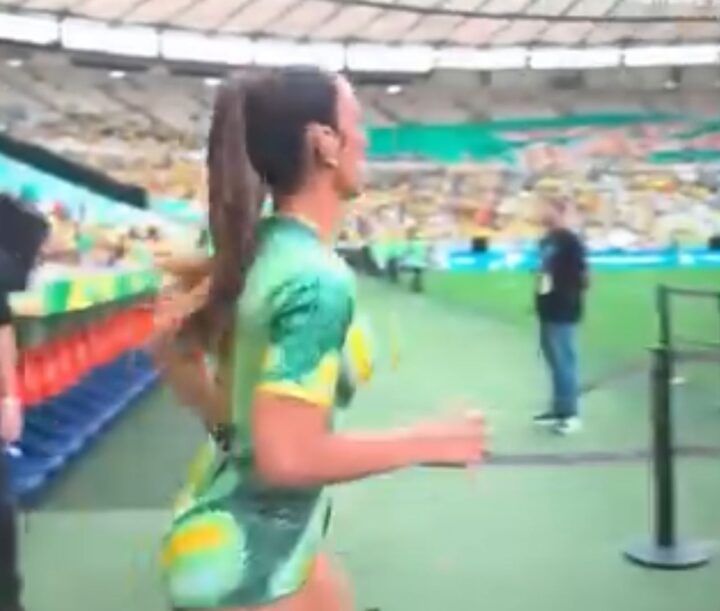 Ivete Sangalo se apresenta no Maracanã em show de abertura de amistoso da Seleção