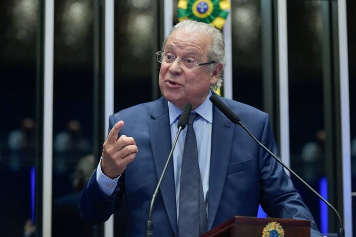 Ex-ministro José Dirceu é diagnosticado com linfoma