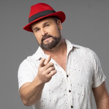 Léo Estakazero recebe Jeanne Lima, U Tal do Xote e Danniel Vieira em noite de forró em Salvador