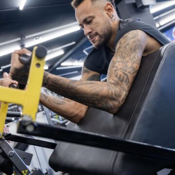 Neymar celebra convocação para a Copa com sequência de campanhas publicitárias nas redes