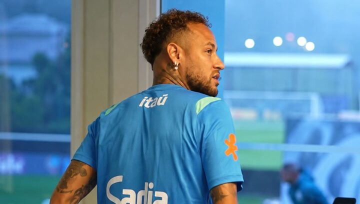 Neymar tem lesão confirmada pela CBF e vira dúvida para estreia na Copa
