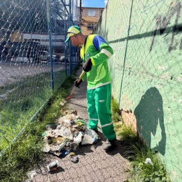 Limpurb faz operação emergencial em Salvador após paralisação dos agentes de limpeza