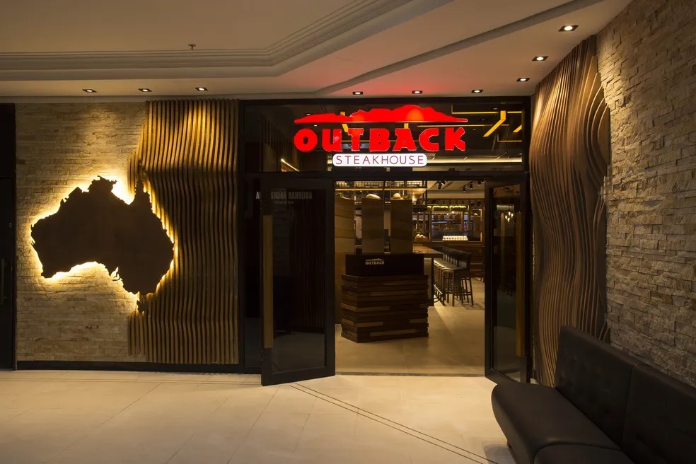 Outback abre 74 vagas de emprego para nova unidade em Salvador
