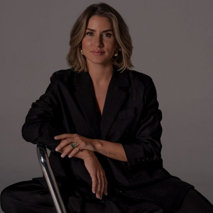 Sabine Rosas celebra 10 anos de carreira e anuncia participação na CASACOR Bahia 2026