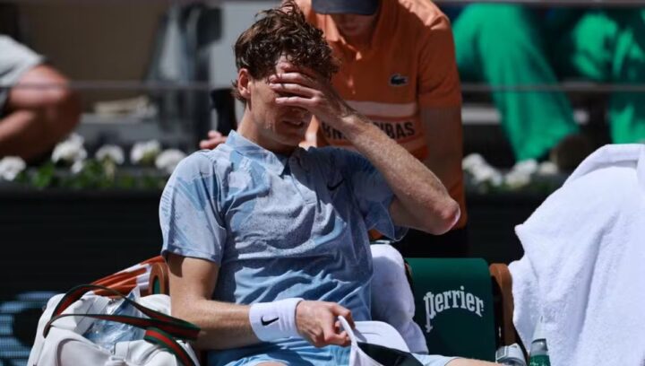 Sinner sofre com o calor e cai para Cerúndolo em virada surpreendente em Roland Garros