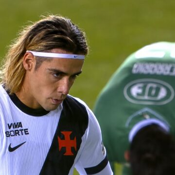 Vasco vence Audax Italiano de virada e assume liderança na Sul-Americana; veja melhores momentos