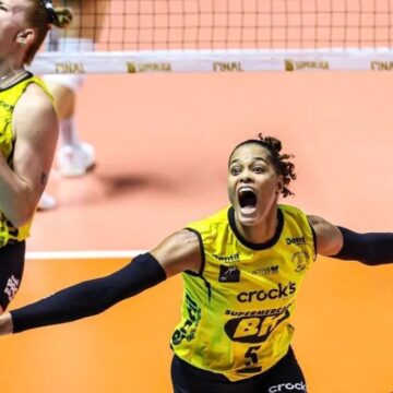 Praia domina Minas e conquista o tri da Superliga Feminina