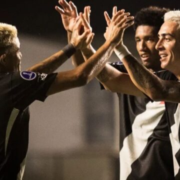 Vasco vence Olimpia e assume a liderança do grupo na Sul-Americana; veja melhores momentos