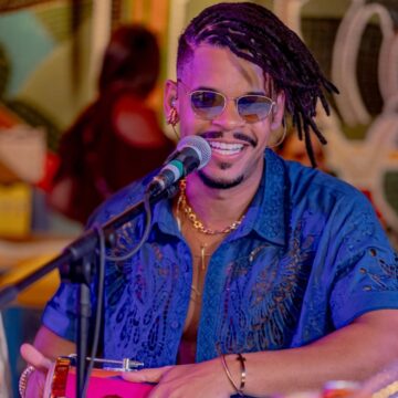 Felipe Velozo comanda edição especial da “Velozoada” no Mahi Mahi neste sábado (16)