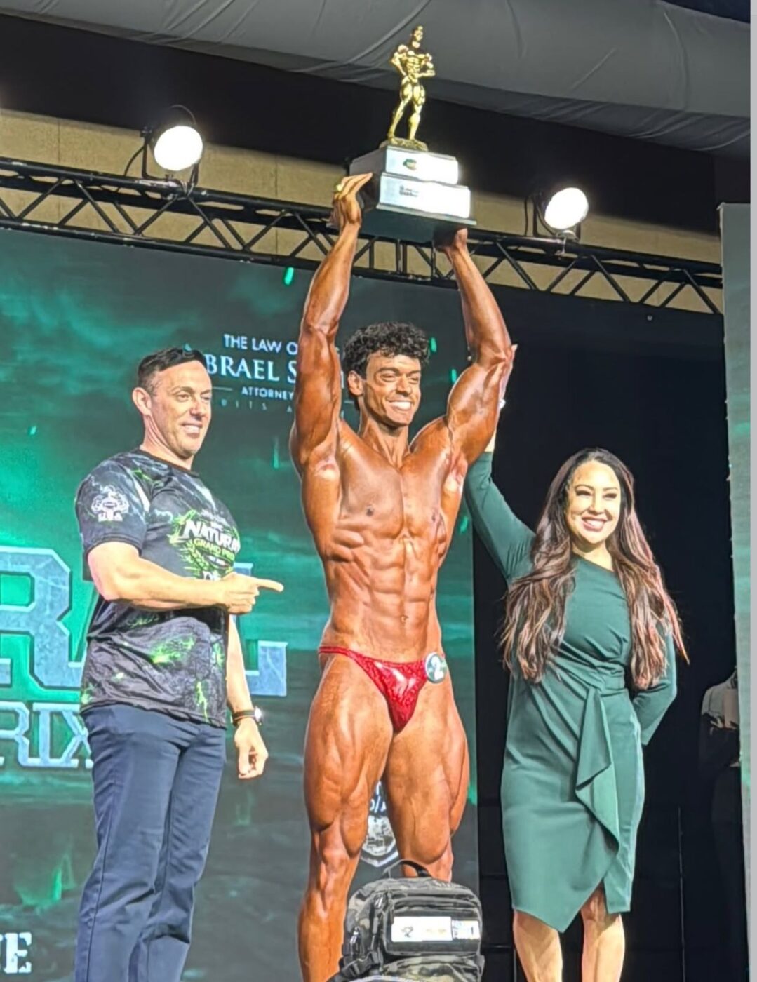 Filho de Carla Perez e Xanddy conquista seis categorias em campeonato de fisiculturismo nos EUA
