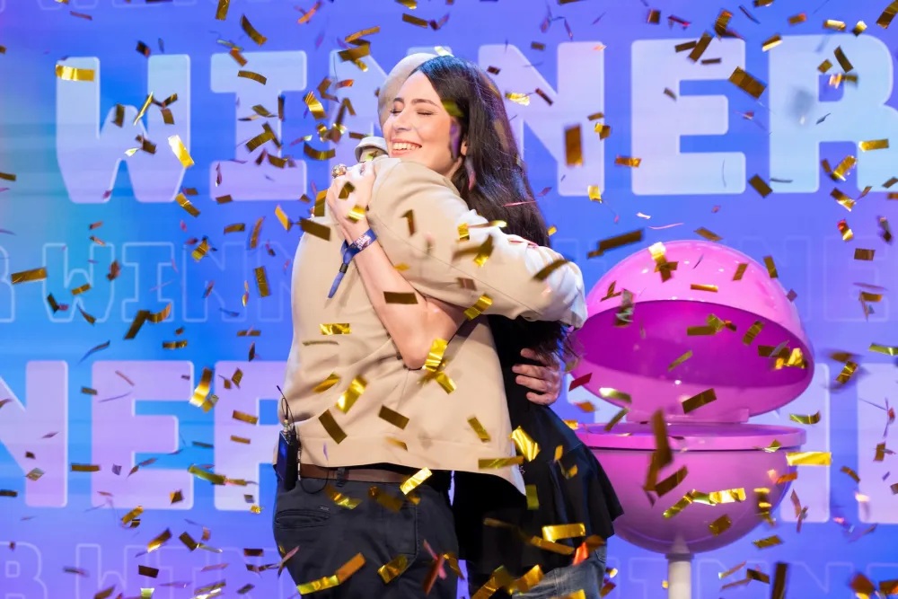 Baiana vence campeonato mundial de Candy Crush e leva prêmio milionário em Londres